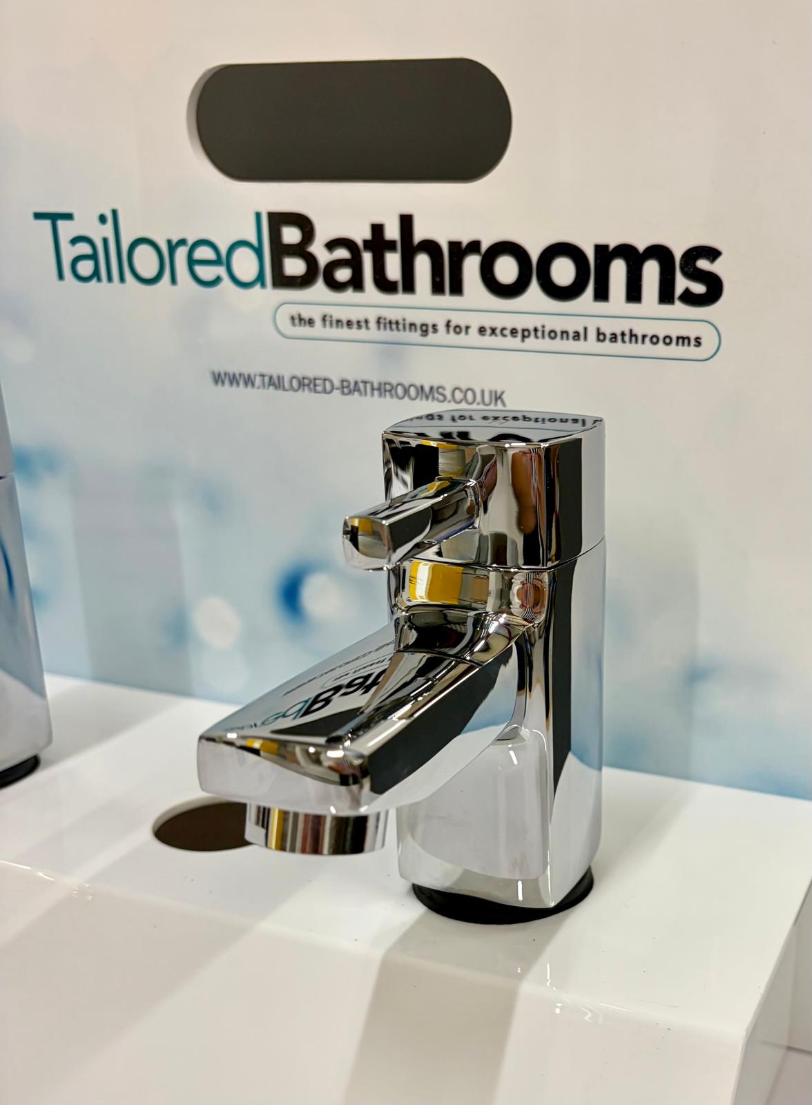 Newport Square Bath Taps – Chrome